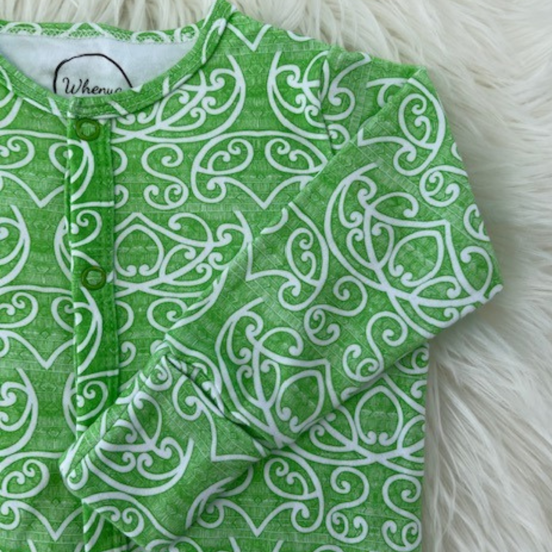 Iti (Kakariki/Green) long sleeve onesie