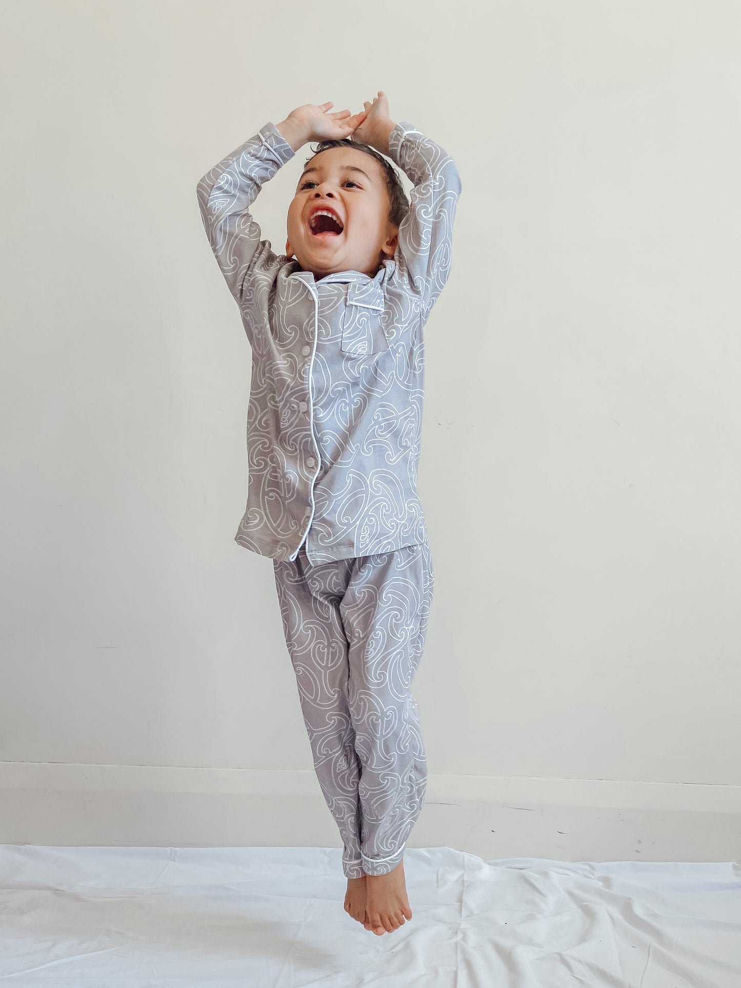 Whenua Pj Set (Kids Unisex Hina)