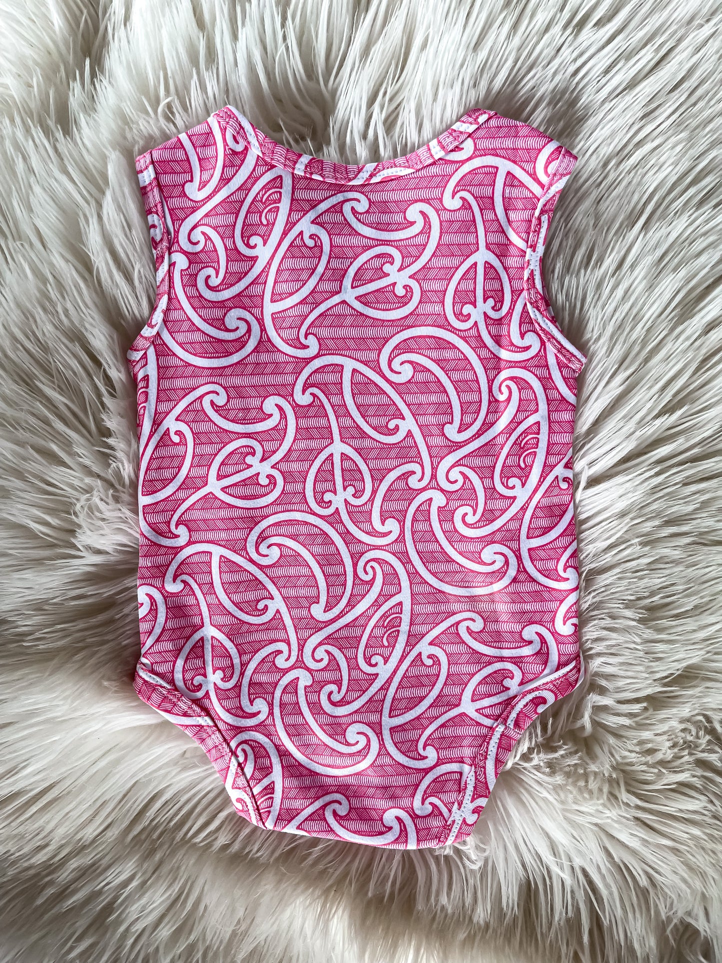 Raumati (Māwhero/Pink) Singlet Onesie