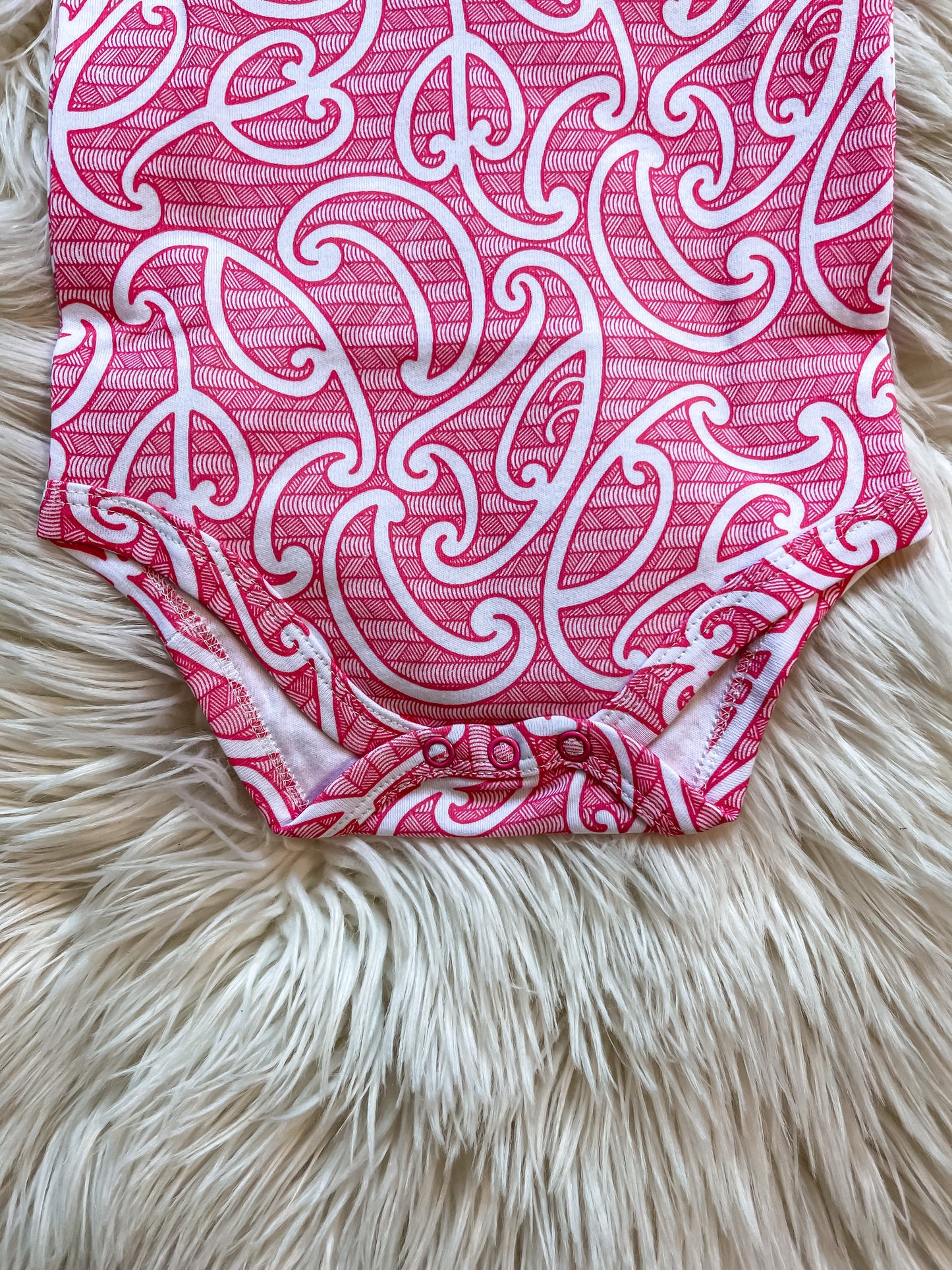 Raumati (Māwhero/Pink) Singlet Onesie