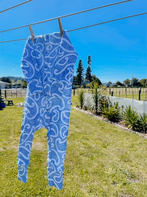 Nui (Kikorangi/Blue) Long Sleeve Onesie