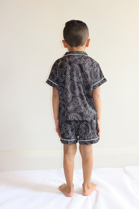 Whenua Short Sleeve Satin Pj Set (Kids - Pango/Black)