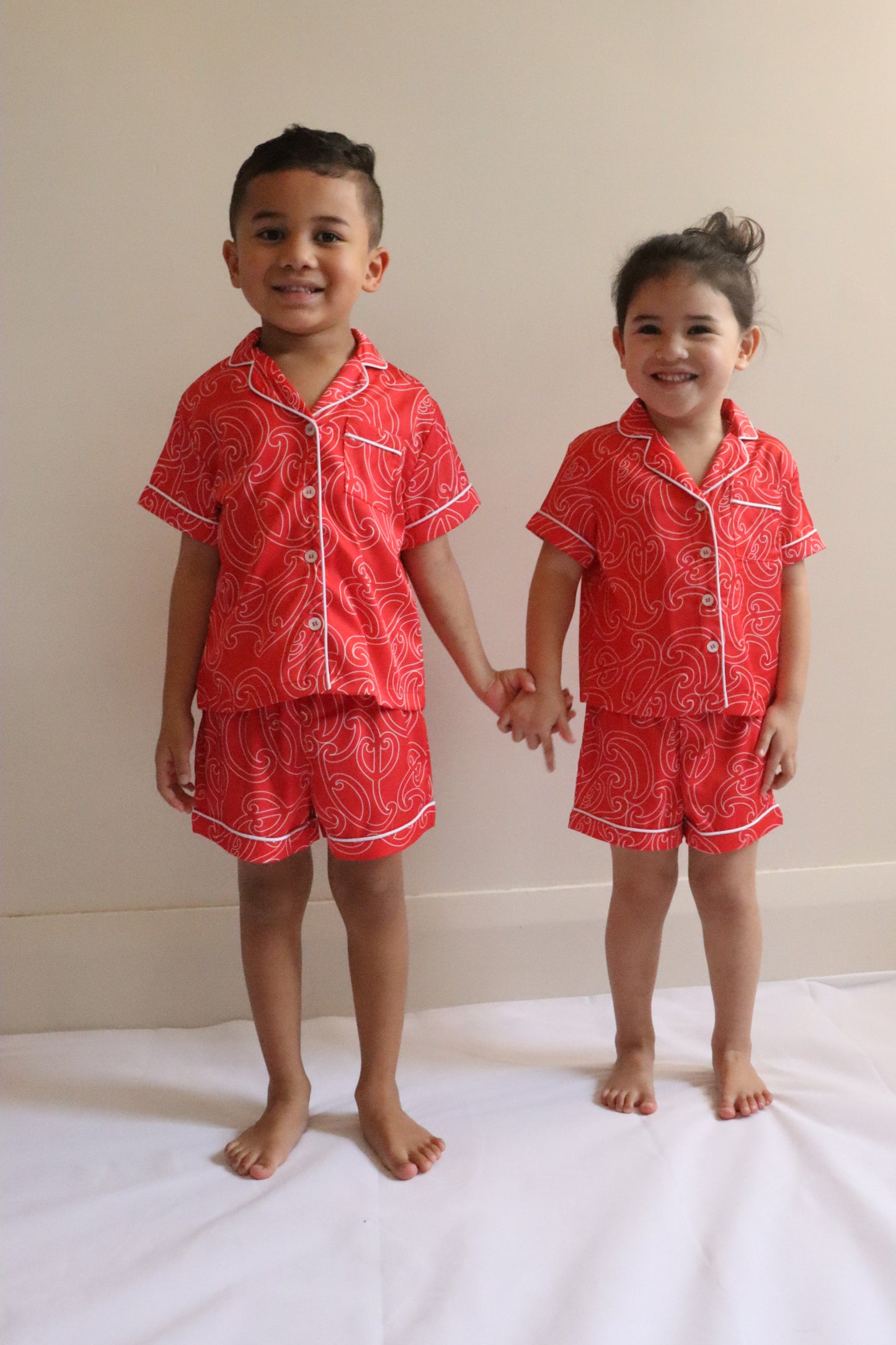 Whenua Short Sleeve Satin Pj Set (Kids - Whero/Red)